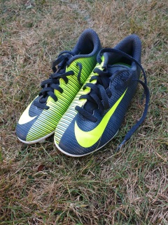 Nike Mercuriel CR7 boots size 1