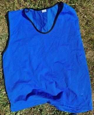 21 adult blue bibs (managers only)
