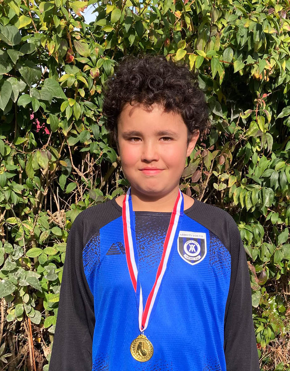 Avery · U12 Blue — this month's Club Spirit Award winner